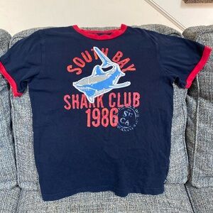 South Bay Shark Club 1986 T-Shirt, Size L, (10) in Navy & Red
